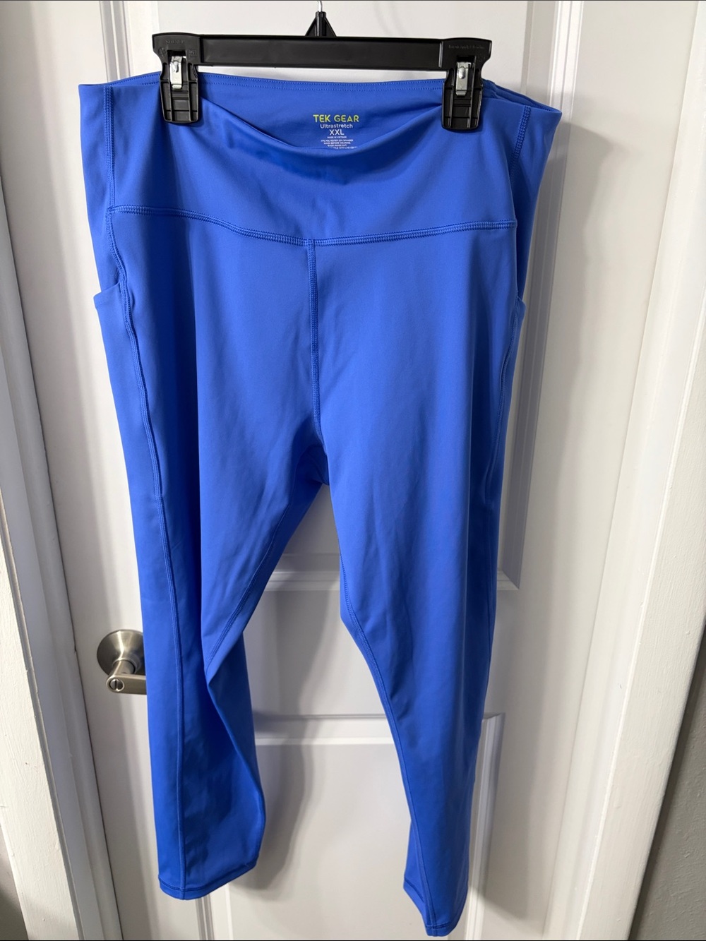 3/$20 Tek gear Royal Blue Athletic Leggings with Side Pockets